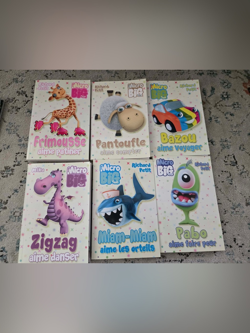 Kids Toy Book Set - Colorful Animal & Vehicle Characters (Multi) FRENCH
